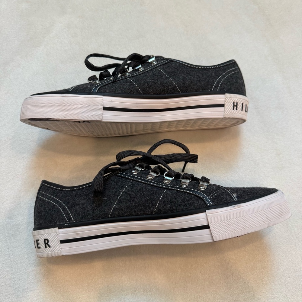 Tommy Hilfiger Black Women’s Sneakers